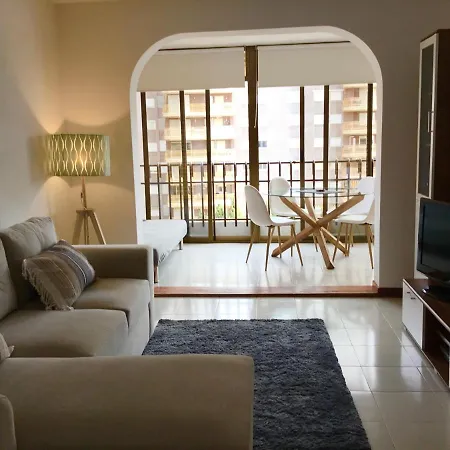 Flat With Sea And Mountain Views Apartment *